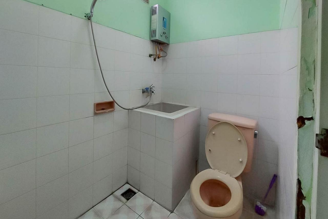 Villa Getsemani Mitra Reddoorz Sangkanurip Екстер'єр фото